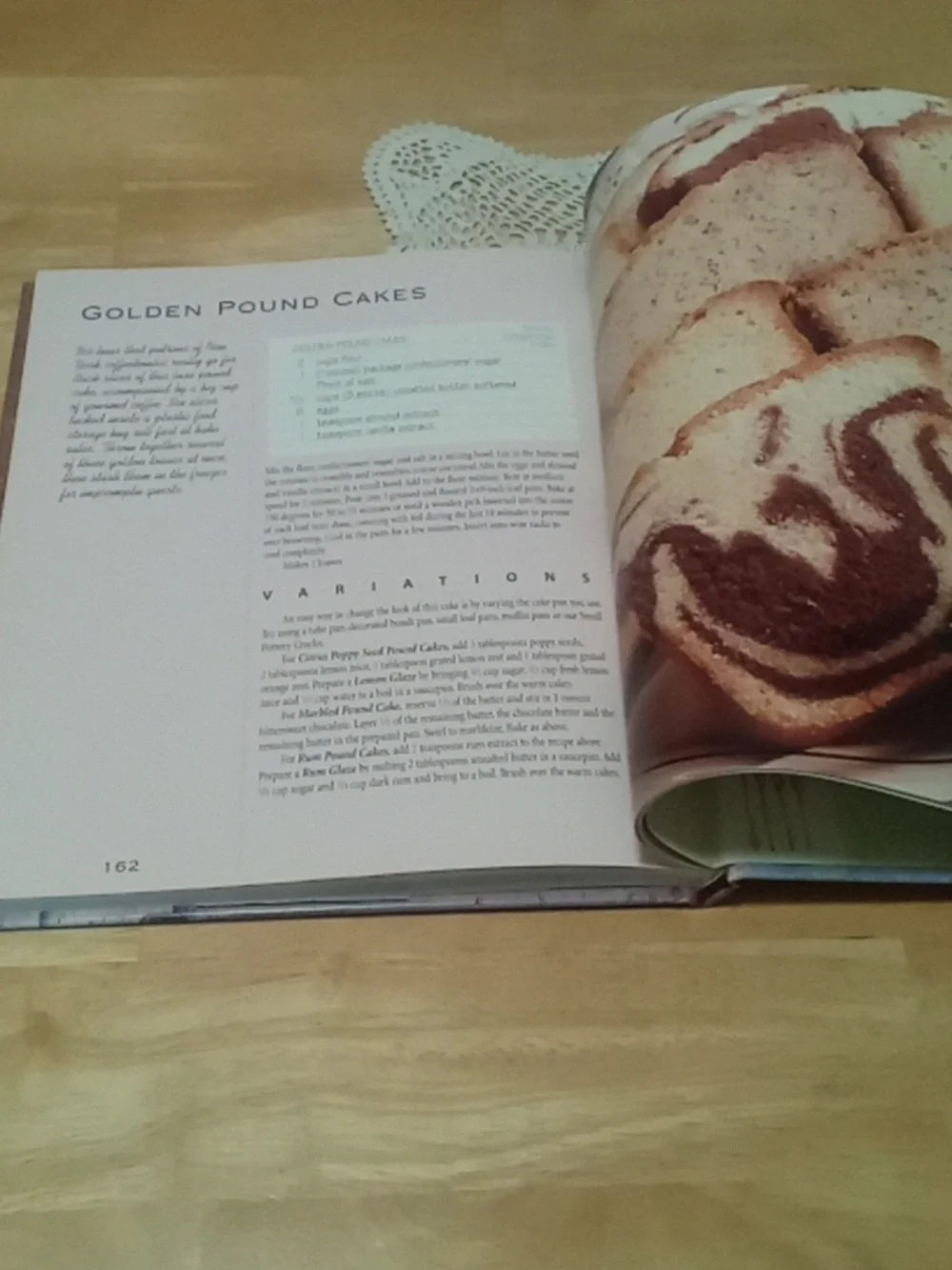 Longaberger Cookbook - Fresh from the Pantry - Collectible